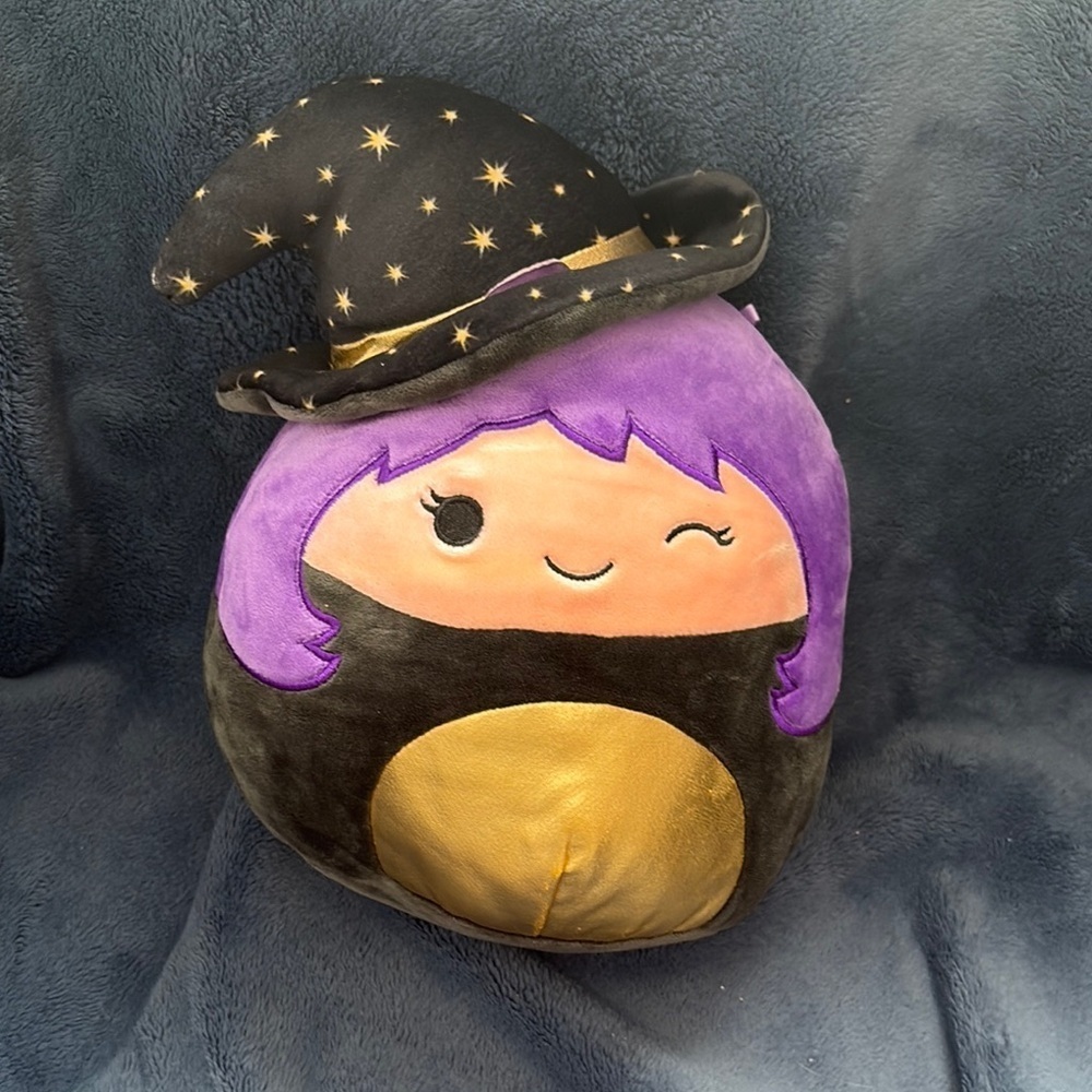 Voodie the Witch 8” Squishmallow